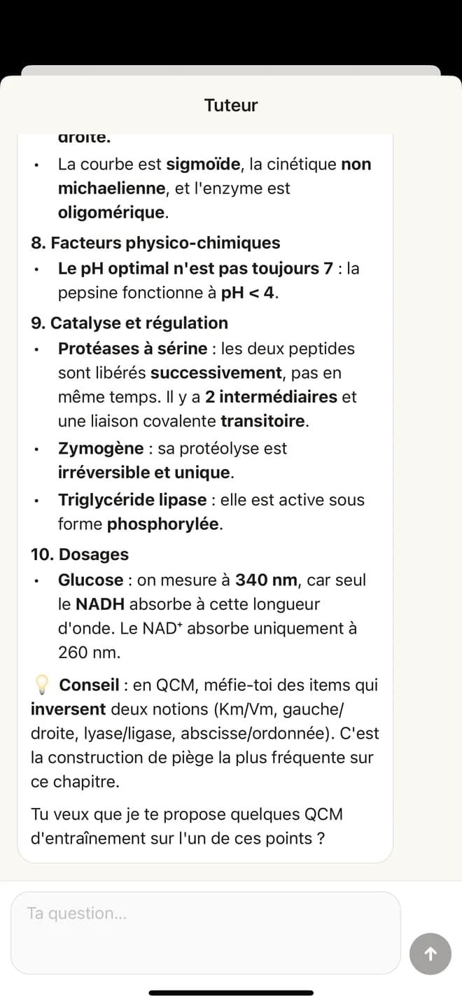 Le tuteur répond à une question sur le chapitre